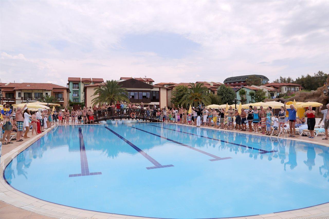 Gypsophila Holiday Village Аланя Екстериор снимка